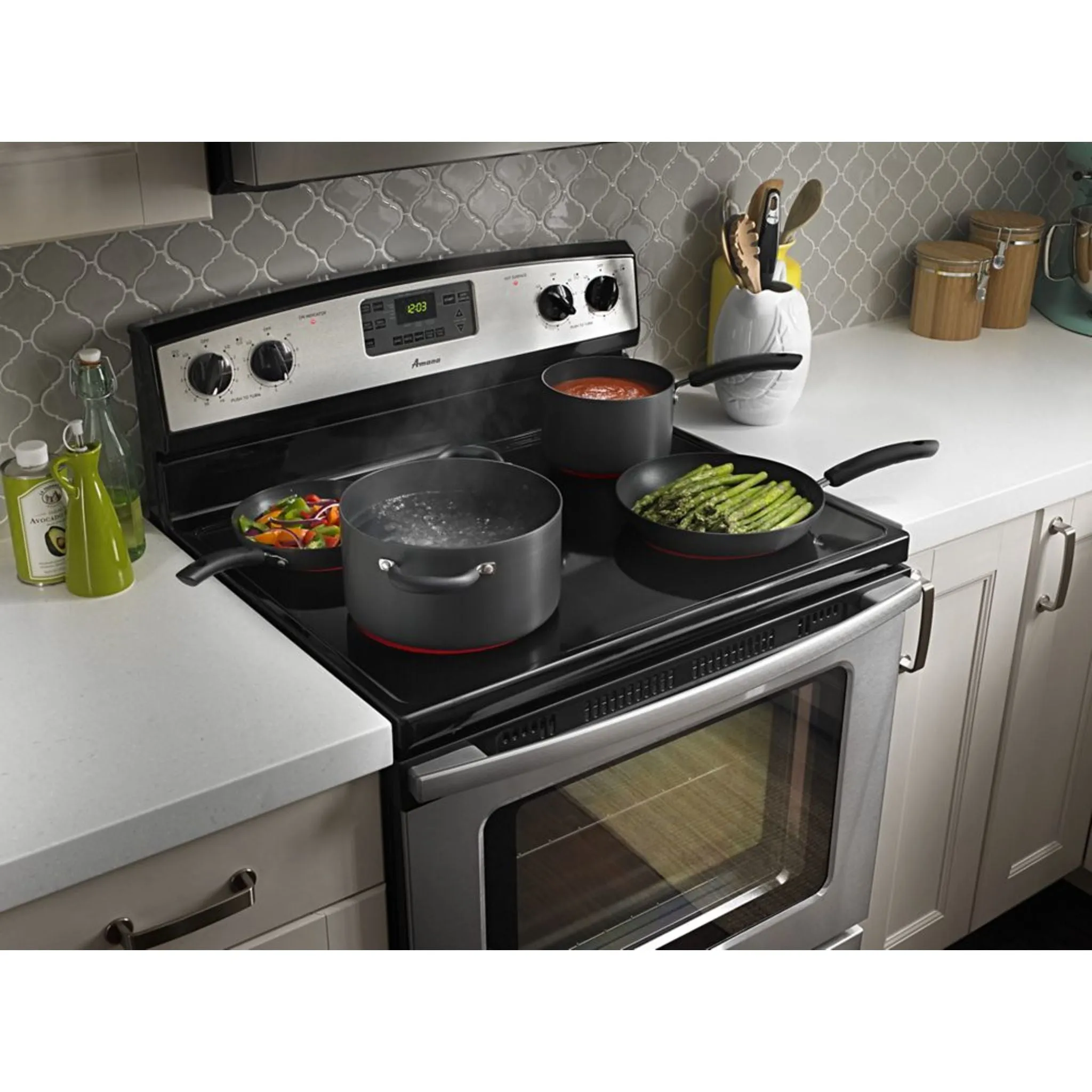 Amana 30" Electric Range (YAER6303MFW) - White