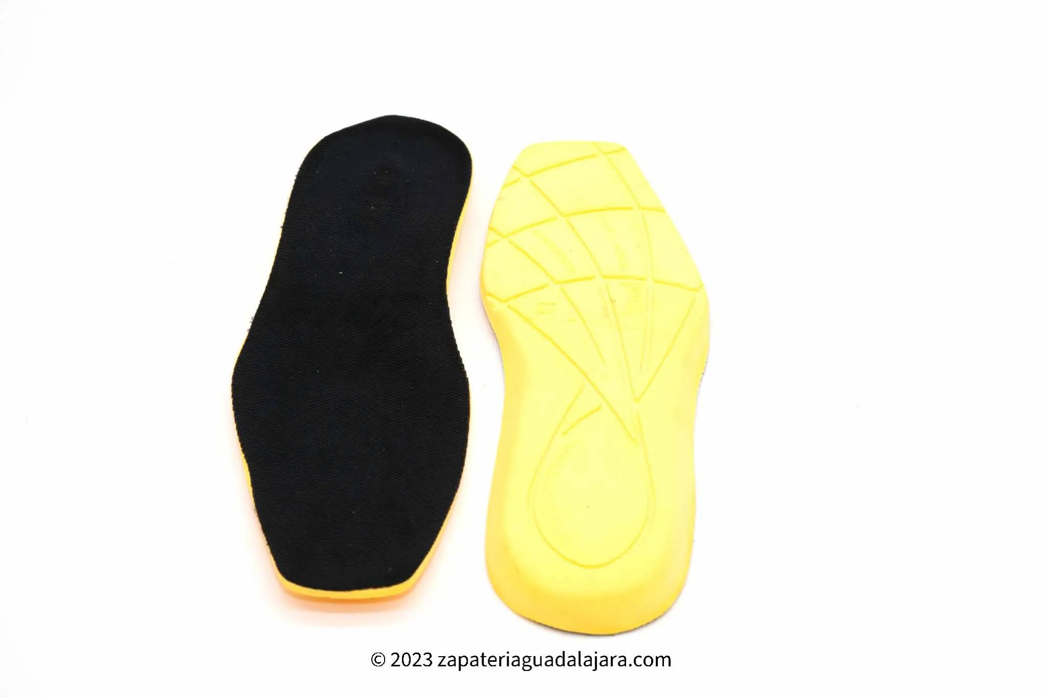 AR055 RODEO WALNUT RUBBER SOLE