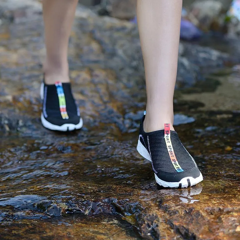 Atmungsaktives Mesh schnell-trocknende leichte Outdoor Wanderschuhe