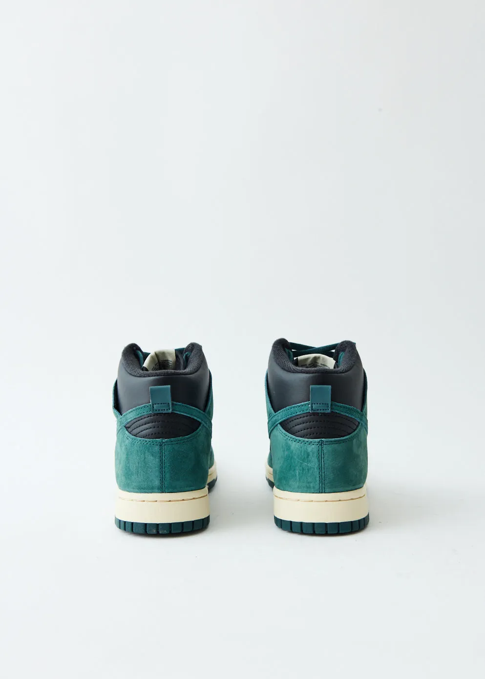 Dunk High Retro Premium Sneakers