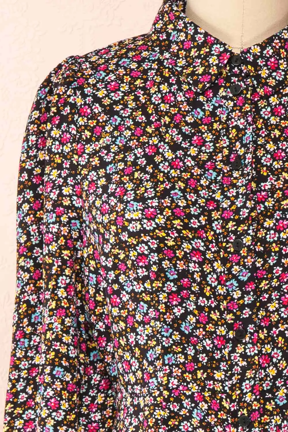 Hitomi | Short Floral Pattern Button-Up Dress