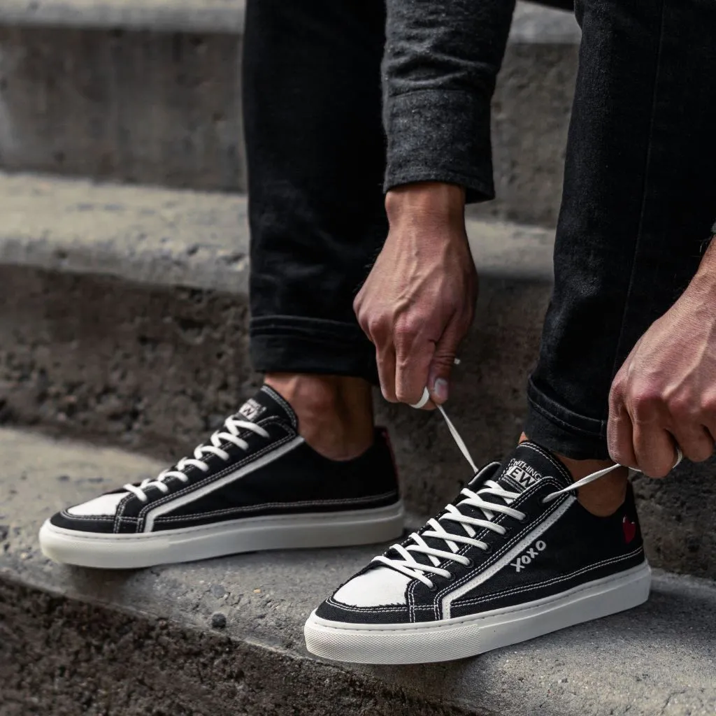Men's Kicks | XOXO