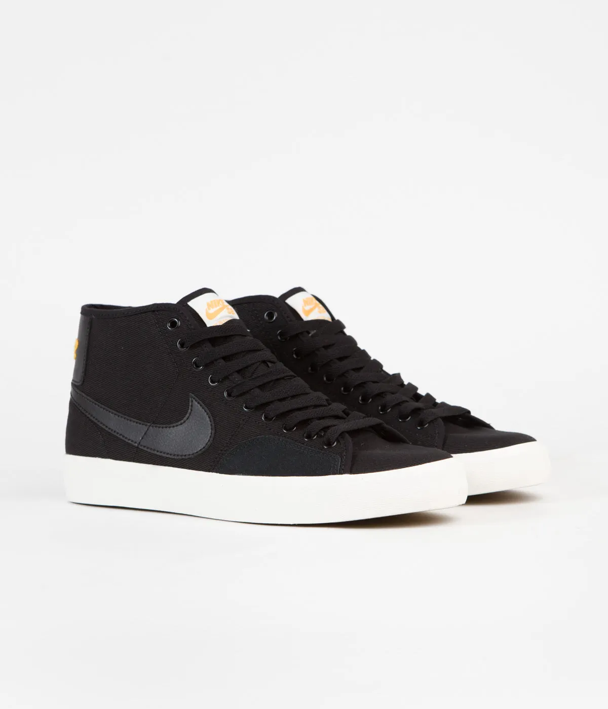 Nike SB Blazer Court Mid Premium Shoes - Black / Black - Black - Sail