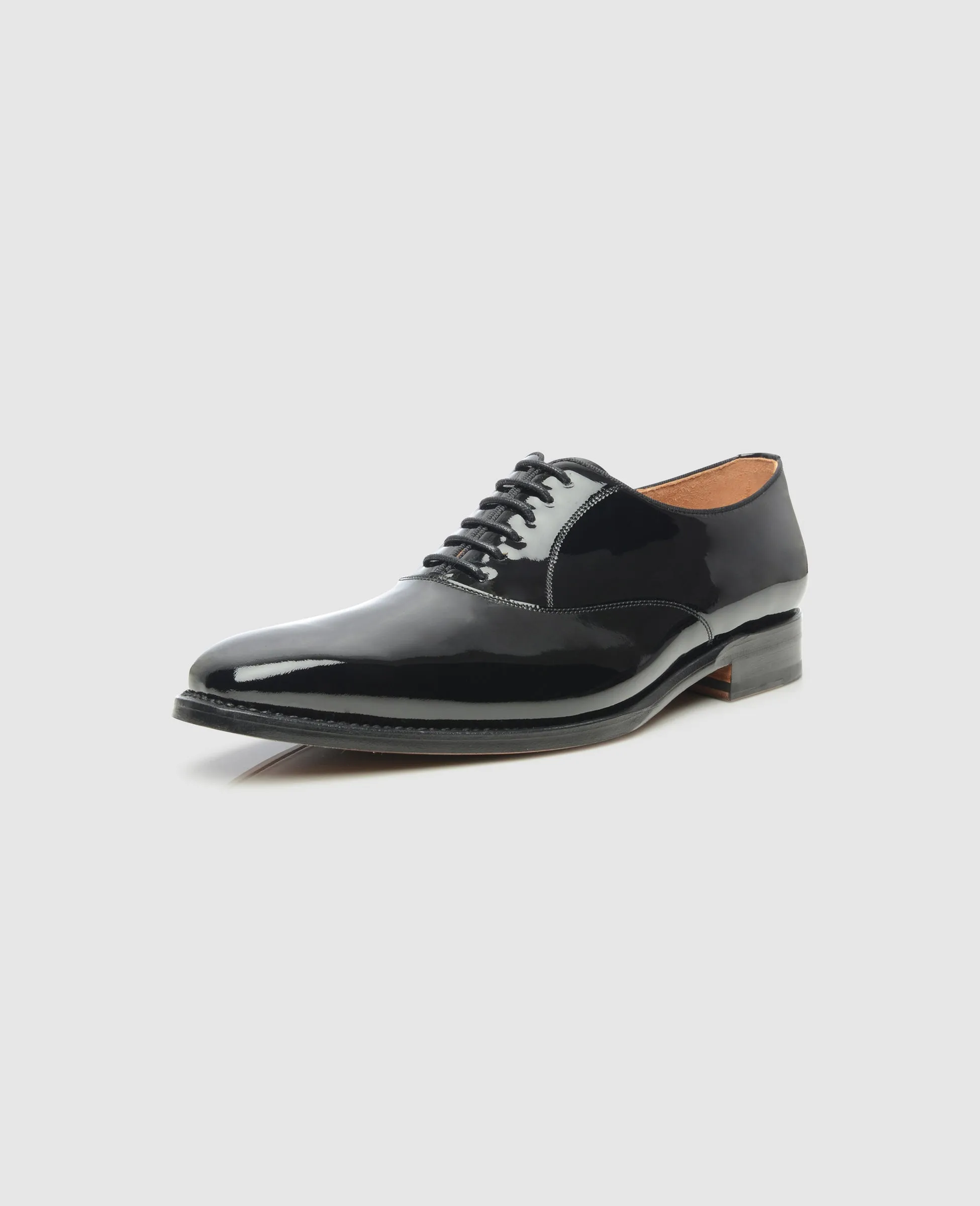 No. 571 - Black