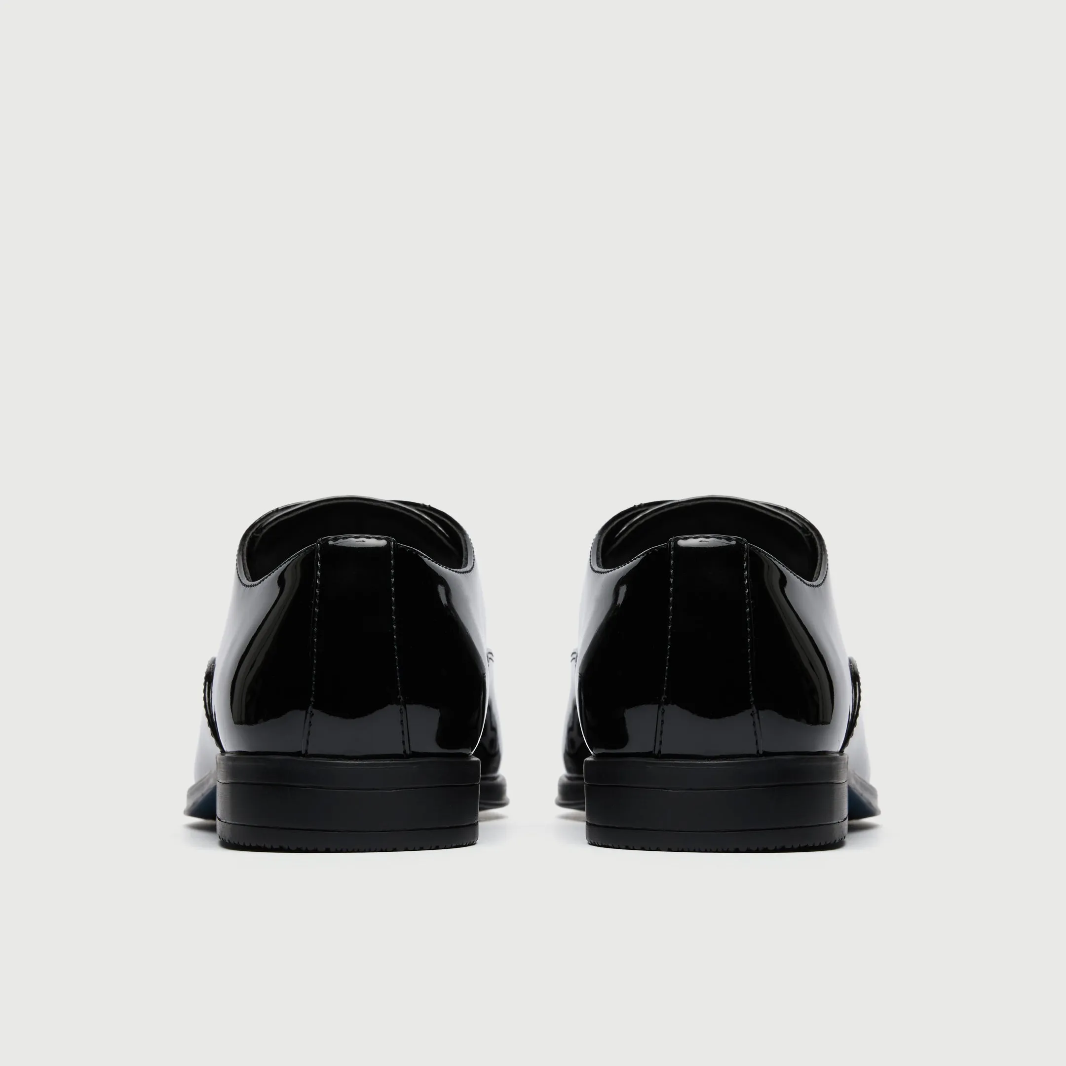 Oscar Oxford Toe-Cap