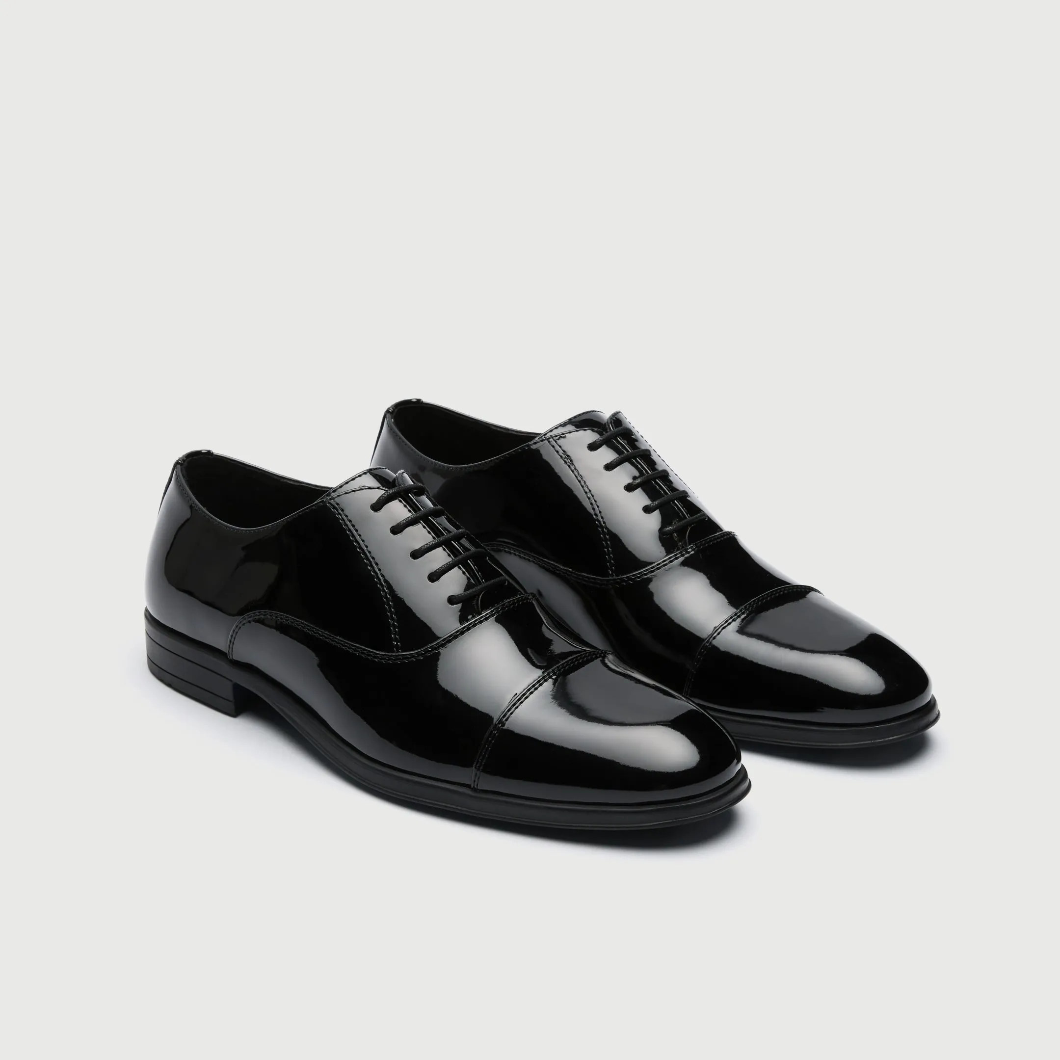 Oscar Oxford Toe-Cap