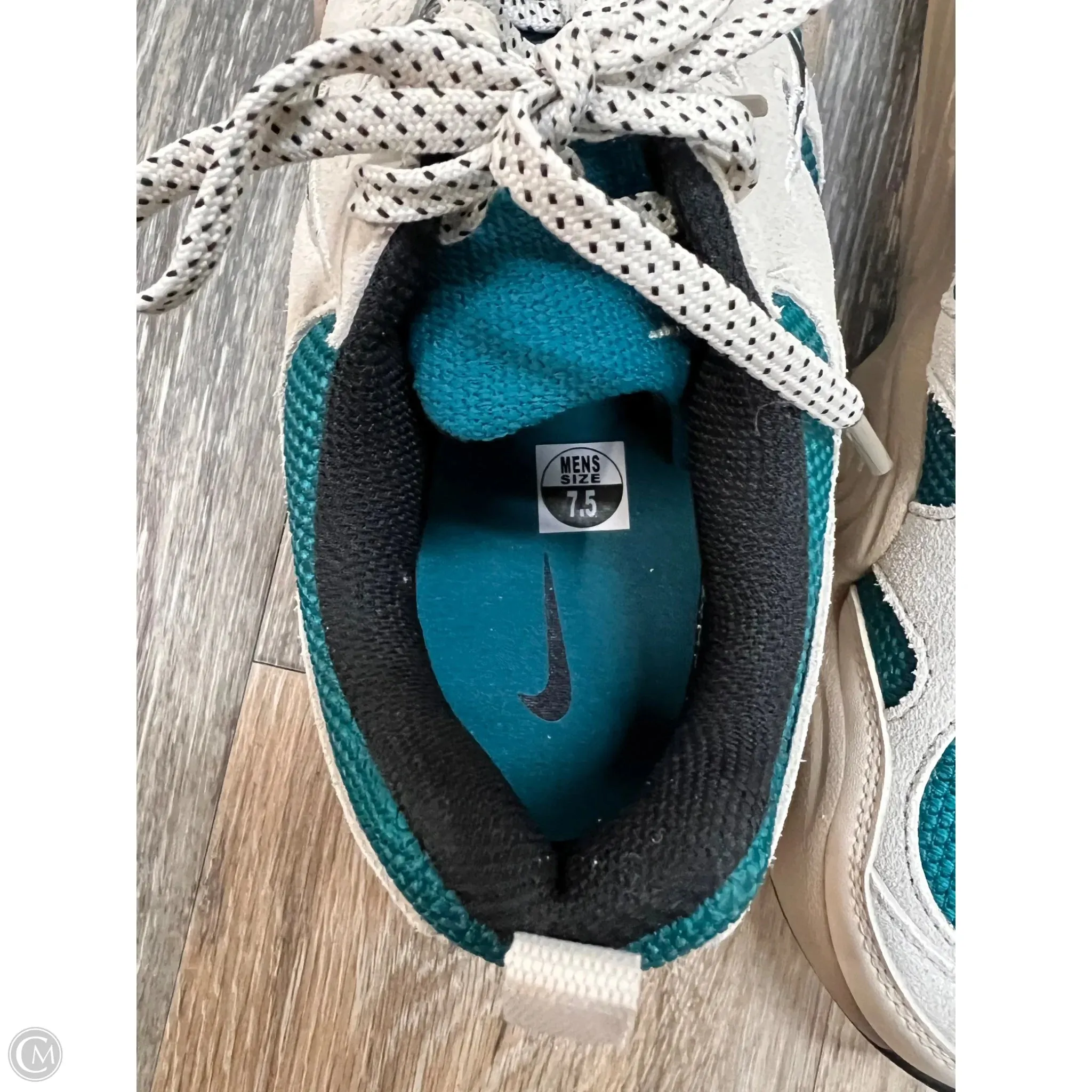Shoes Athletic By Nike In Tan, Size: 9 (men’s 7.5)
