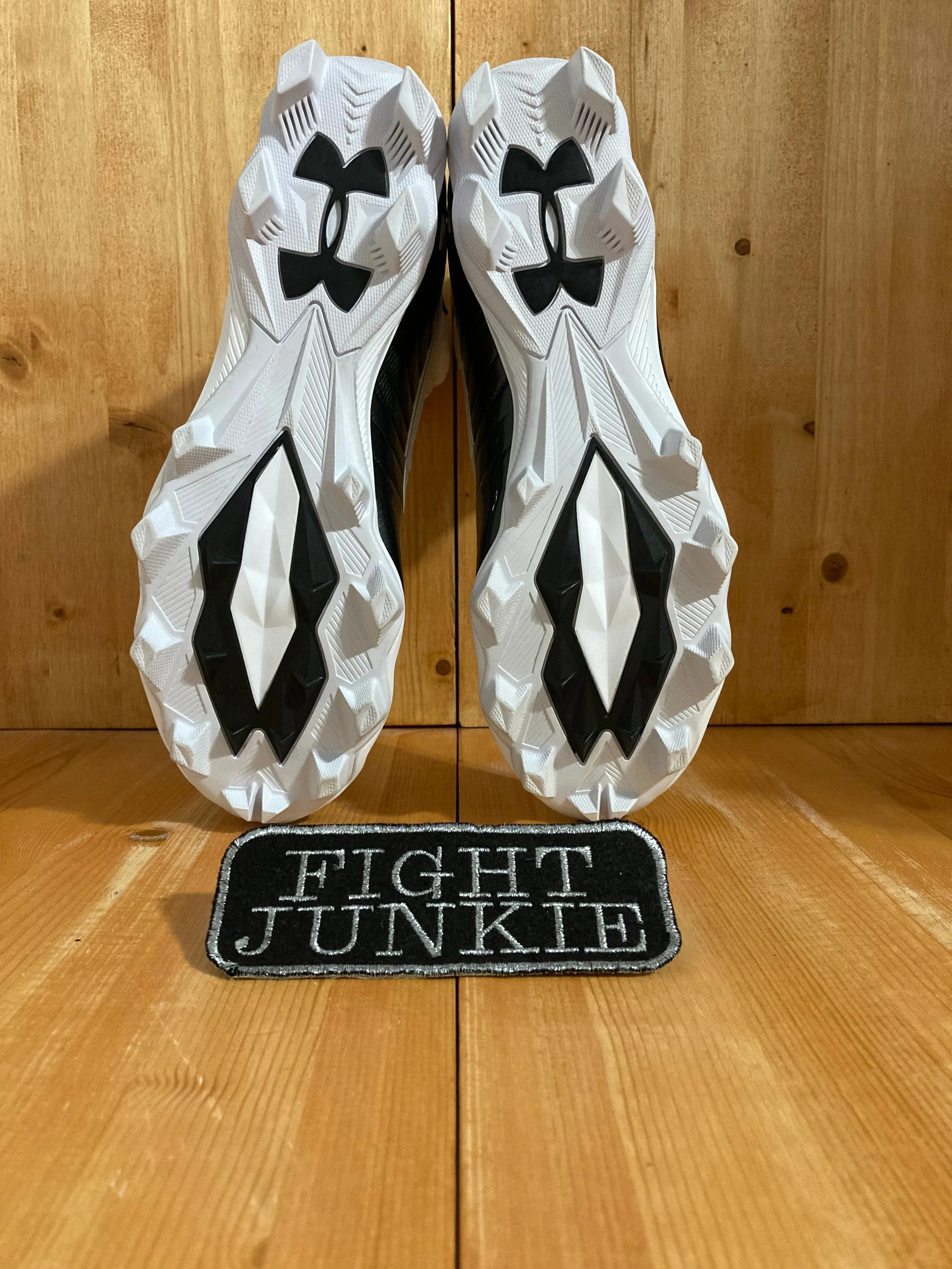 UNDER ARMOUR HIGHLIGHT RM Men's Size 10.5 Football Cleats White 3021197-003