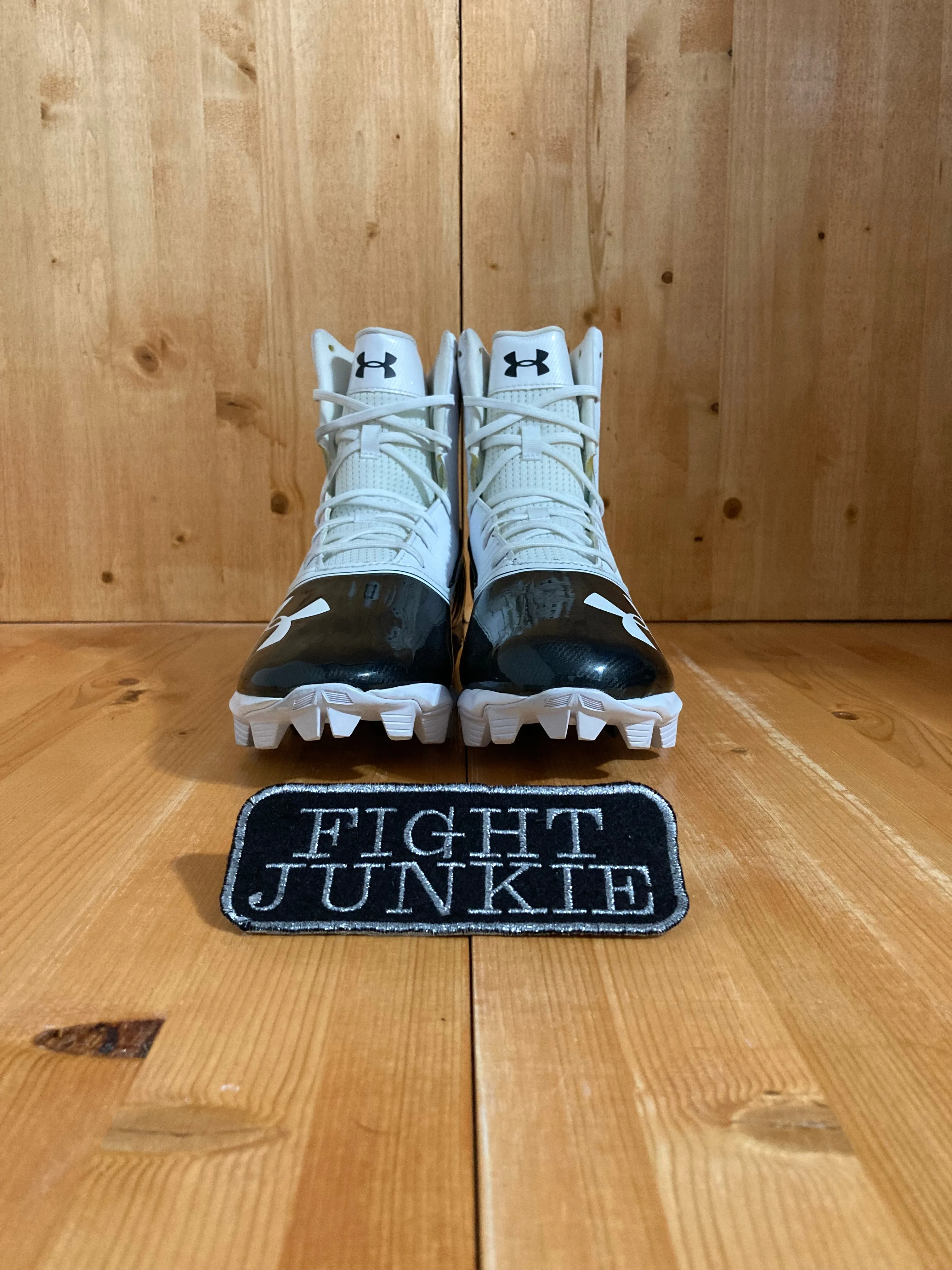UNDER ARMOUR HIGHLIGHT RM Men's Size 10.5 Football Cleats White 3021197-003